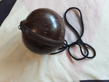 Borsetta in noce di cocco