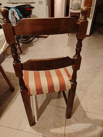 sedie in legno con seduta imbottita