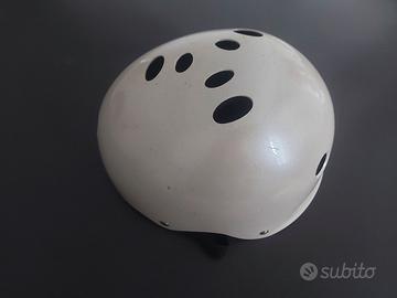 Triple eight casco