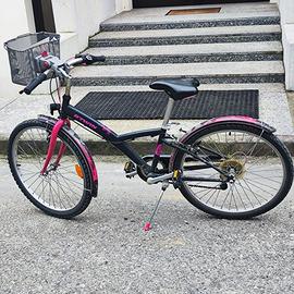 Bicicletta 24" BTwin Fucsia e Nera