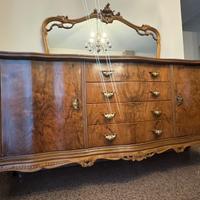 Credenza chippendale