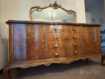 Credenza chippendale