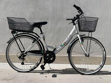 Bicicletta City cambio Shimano Tourney 6 marce