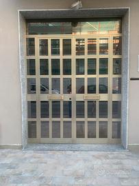 Portone in alluminio