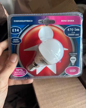 Lampadina led e 14 mini sfera  luce calda nuove ,