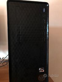 PC fisso Ryzen 5 8GB RAM SSD 250GB + Monitor