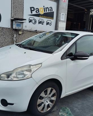 PEUGEOT 208 1.2 B 2012 HM01  PER RICAMBI