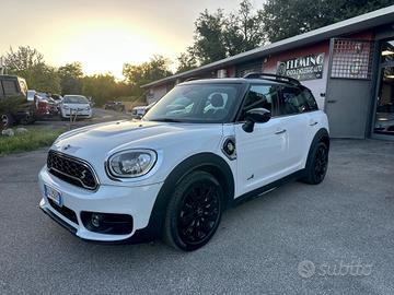 Mini Cooper S Countryman 1.5 SE Hype ALL4 Automati