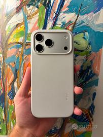 IPhone 17 pro max MOFT cover