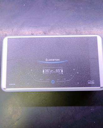 Cassa speaker Ariston Alteas One stereo, usata