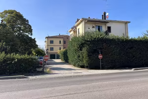 Immobile in asta di 162 m² con 3 locali e box auto