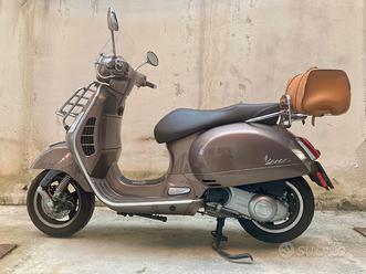 Piaggio Vespa 300 GTS usata in vendita in Emilia-Romagna