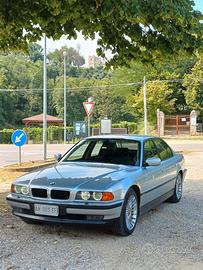 BMW 735i  3500cc  235cv TARGA ORO ASI V8 ALPINA