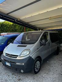 Opel Vivaro 9 posto
