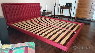 struttura letto matrimoniale in pelle