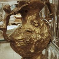 Vaso/brocca fine '800 in ottone fuso stile Liberty