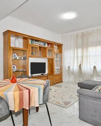 Appartamento di 128 m² con 4 locali a Busto Arsizi
