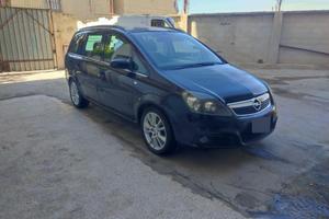 Opel Zafira 7 posti