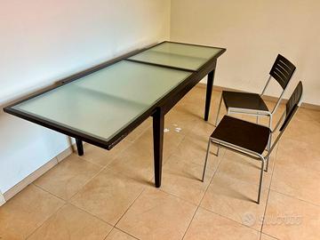 Tavolo da pranzo 