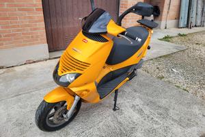 scooter aprilia leonardo 150