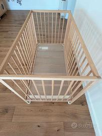 Lettino con sbarre, marca Ikea