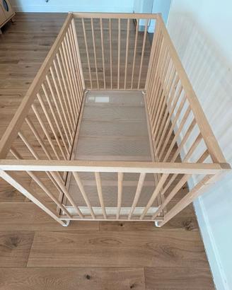 Lettino con sbarre, marca Ikea
