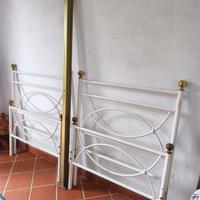 2 LETTI SINGOLI IN FERRO