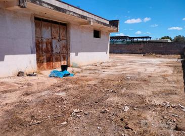 Fabbricato commerciale/artigianale