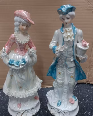 Statuette di capodimonte pezzi 2 altezza 40 cm