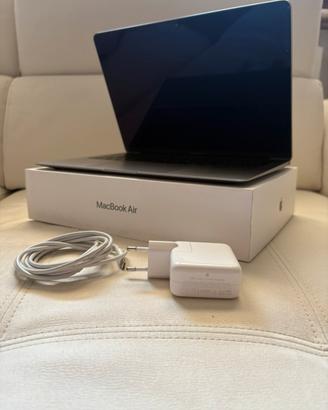 Mac book AIR M1