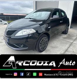 Lancia Ypsilon 1.2 69 CV 5 porte S&S Platinum