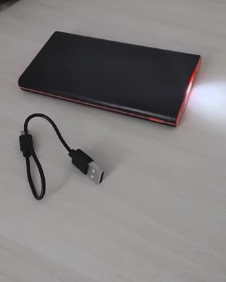 Powerbank con luce led e cavetto
