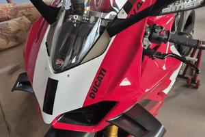 Ducati Panigale v4r