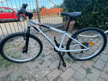 Bici da ragazzo Rockrider ST100 24”