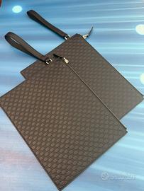 Pochette Gucci Microguccissima