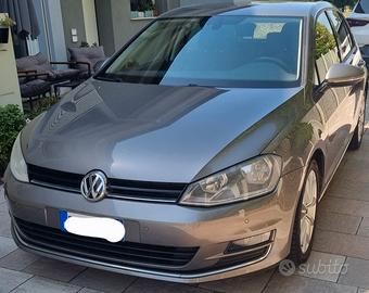 Volkswagen Golf VII Highline
