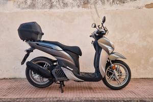 Yamaha Xenter 125