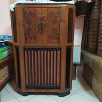 mobile radio giradischi 