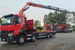 RENAULT 8X2