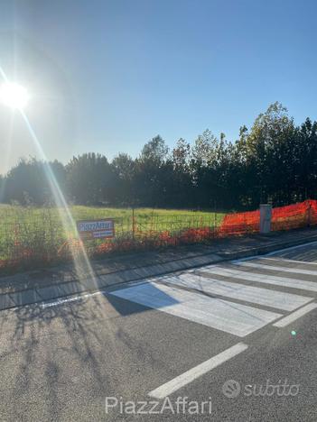 PIOVE DI SACCO - CORTE - LOTTO DI TERRENO