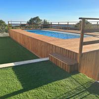 Rivestimento per piscine in legno