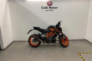 KTM DUKE 125 ABS