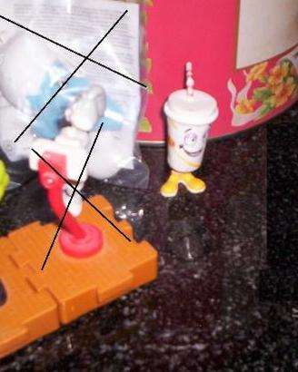 Happy Meal McDonalds: Flubber, Space Jam, bicchier
