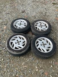 Cerchi con gomme 155/70r13