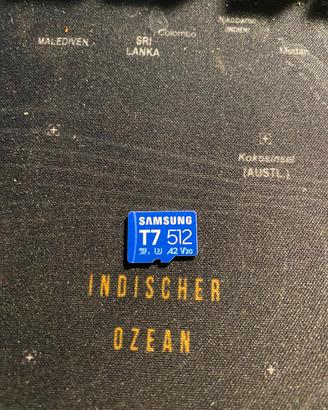 Samsung Blue Micro SD Card T7 512GB A2 V30