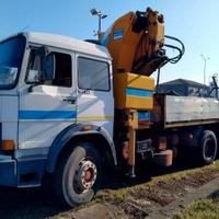 IVECO 170-30 TC 3 ASSI CON GRU EFFER 37N