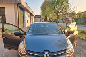 Renault Clio Moschino 2019