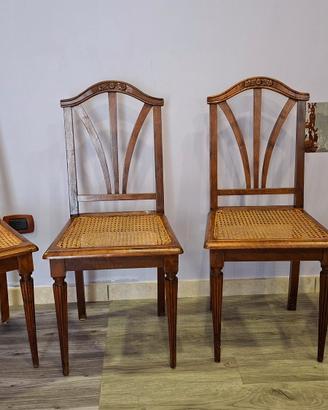 4 sedie antiche lavorate in legno e vimini 