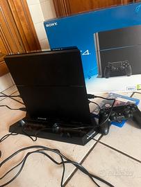 PlayStation 4 fat con accesorio giochi e joystick