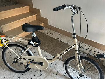Bici pieghevole pari al nuovo